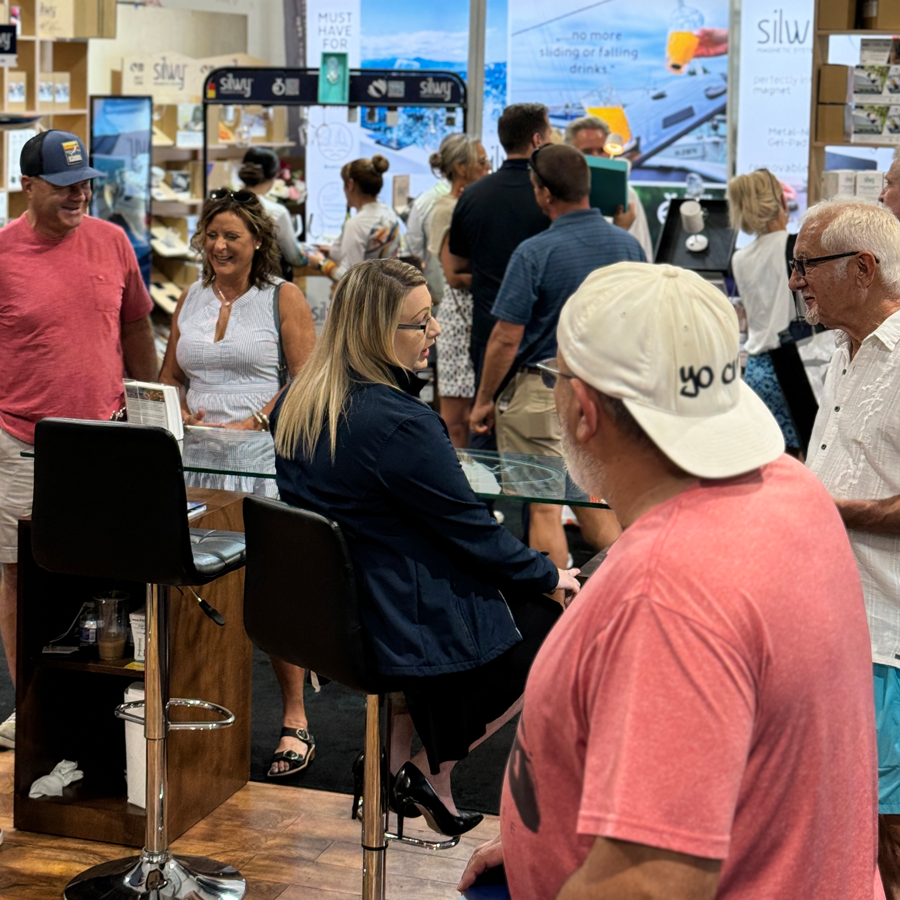 Voller Messestand in den USA