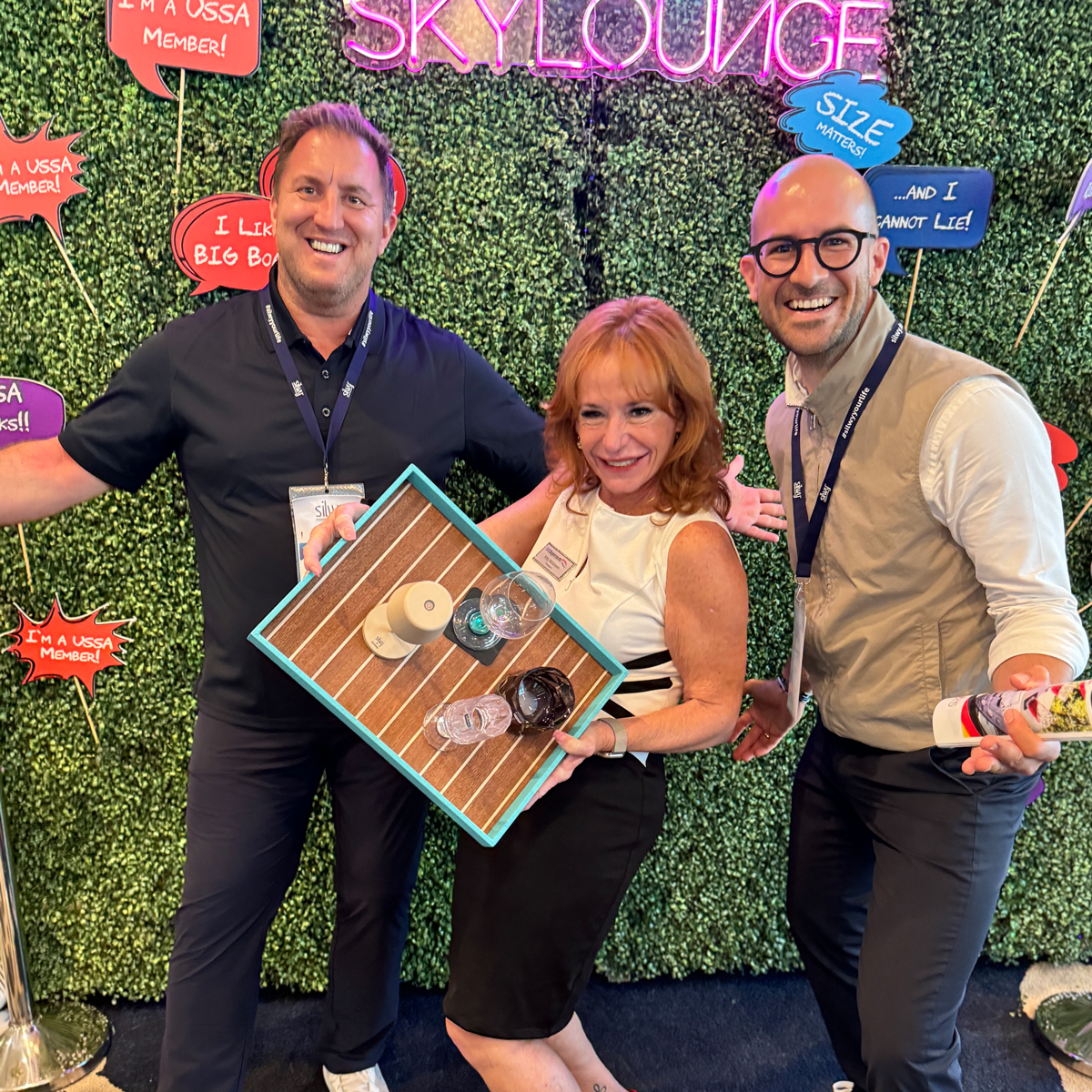 CEO Christoph und Mitarbeiter Tamas gemeinsam auf Messe in den USA