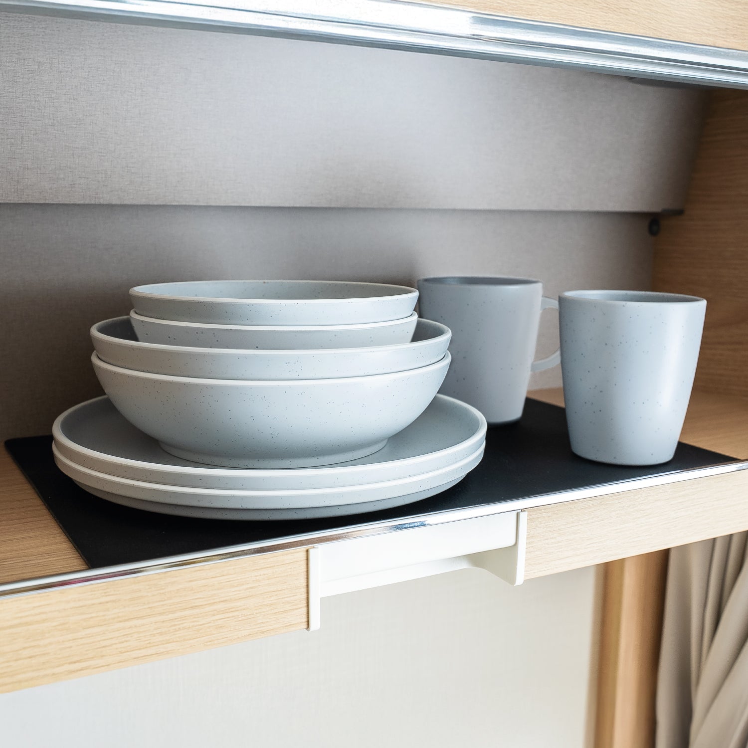 Magnet-Kunststoff-Geschirrset DOLOMIT WHITE