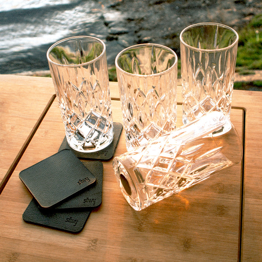 Magnetic plastic glasses LONGDRINK with metal-nano-gel-pads