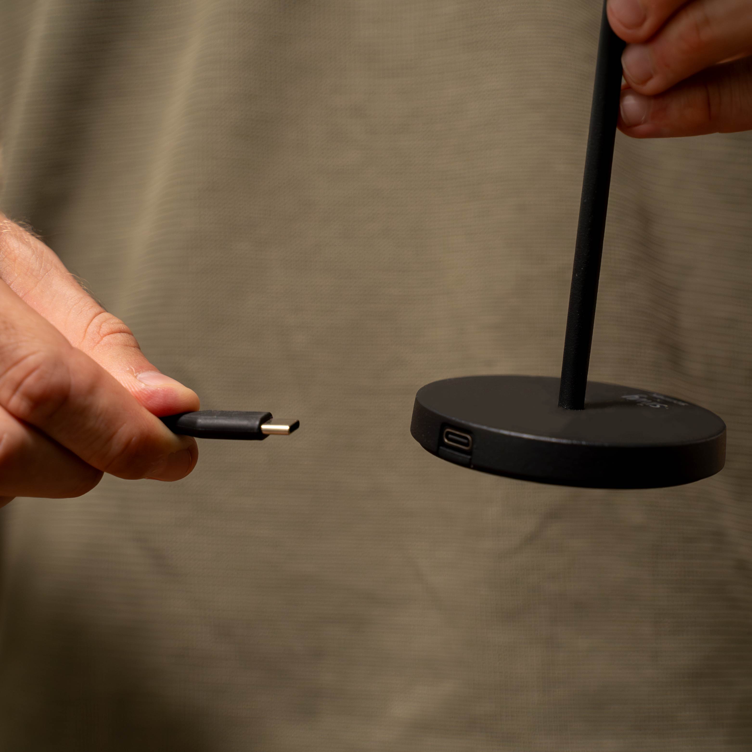 Charging cable for Magnetic lamp Monaco black