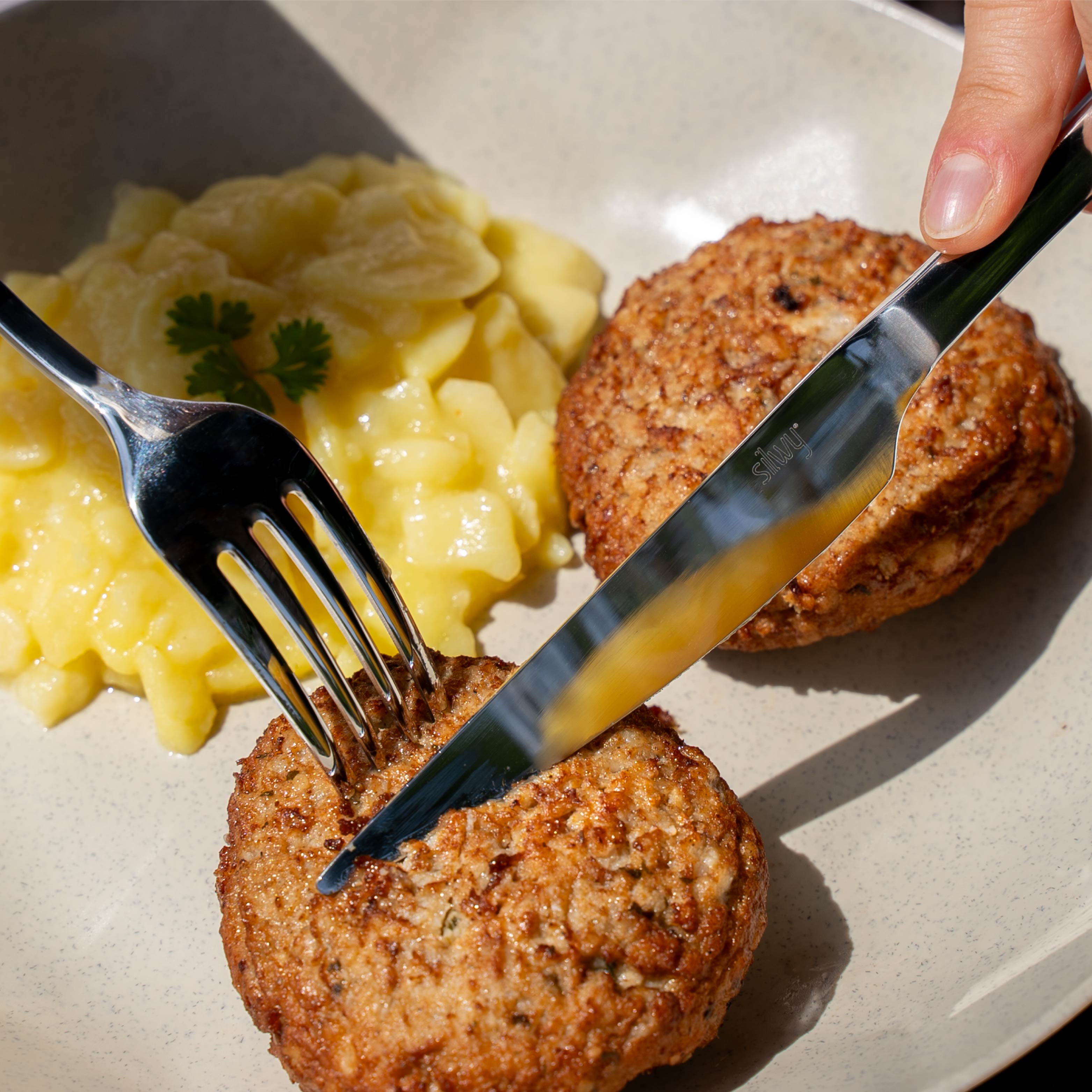 Travel cutlery set eat meatball