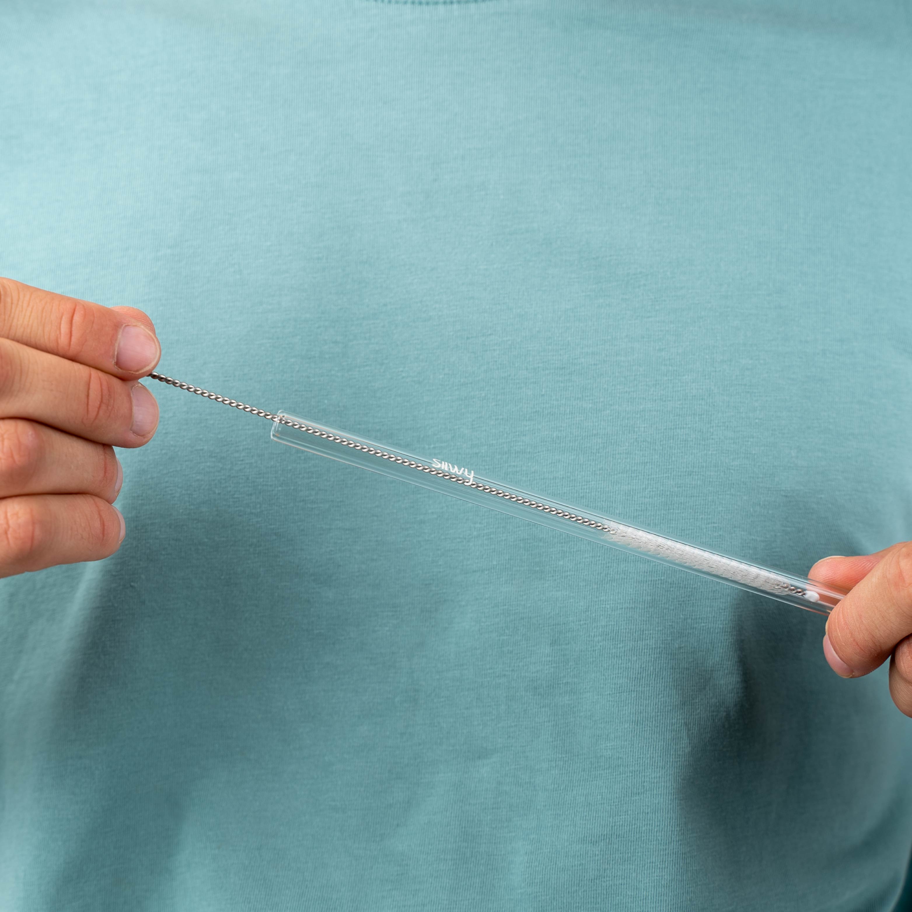 Clean drinking straw with brush