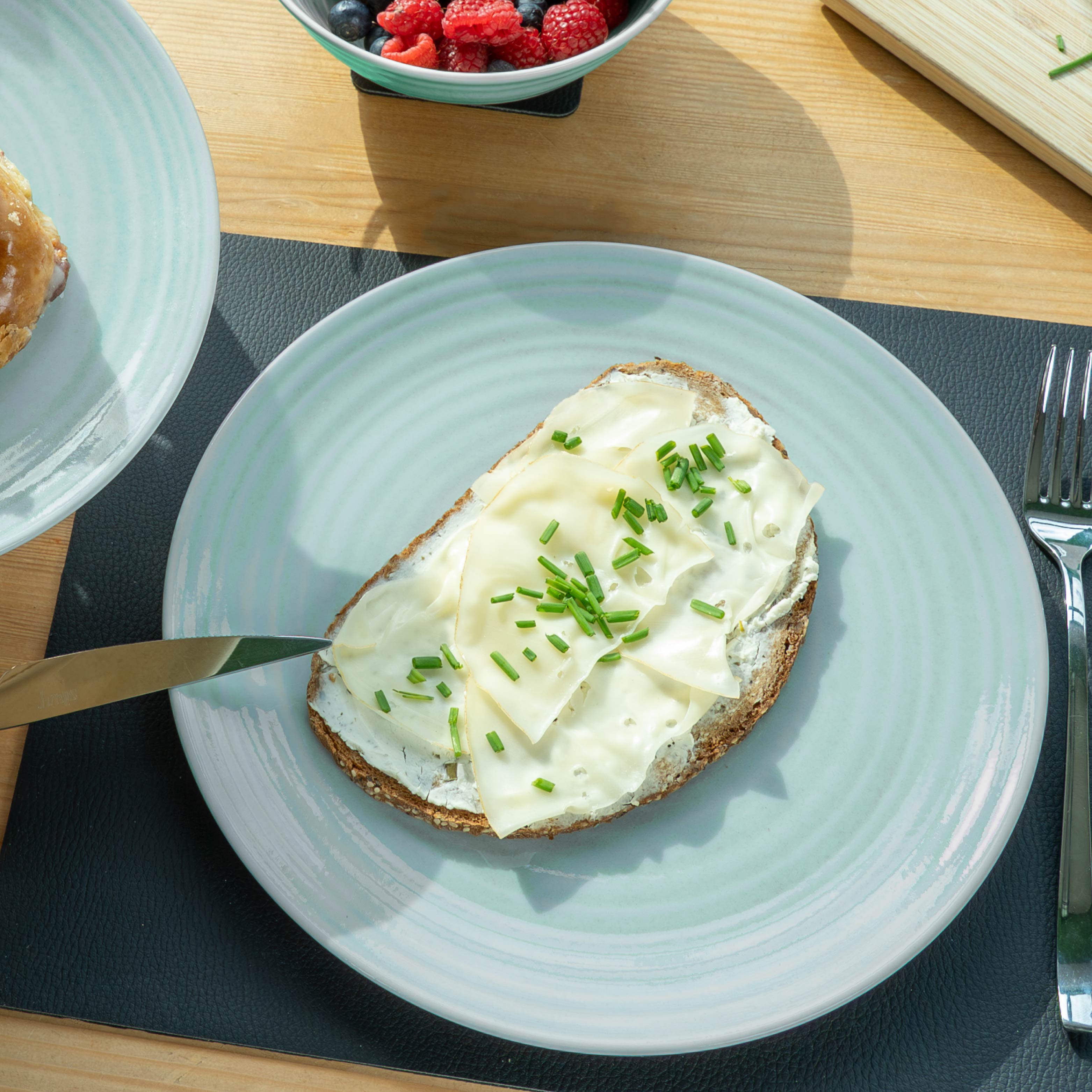 Assiette magnétique en porcelaine_26cm cyan topshot