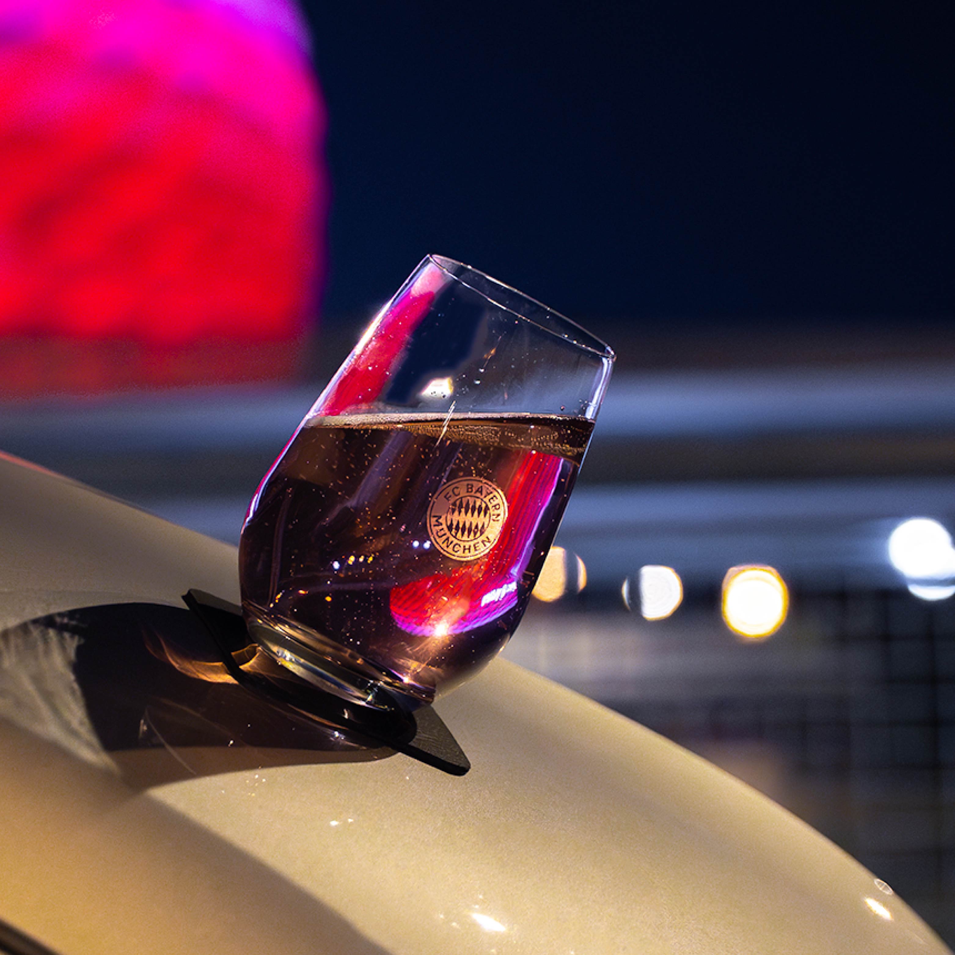 FCB Longdrink di fronte all'arena