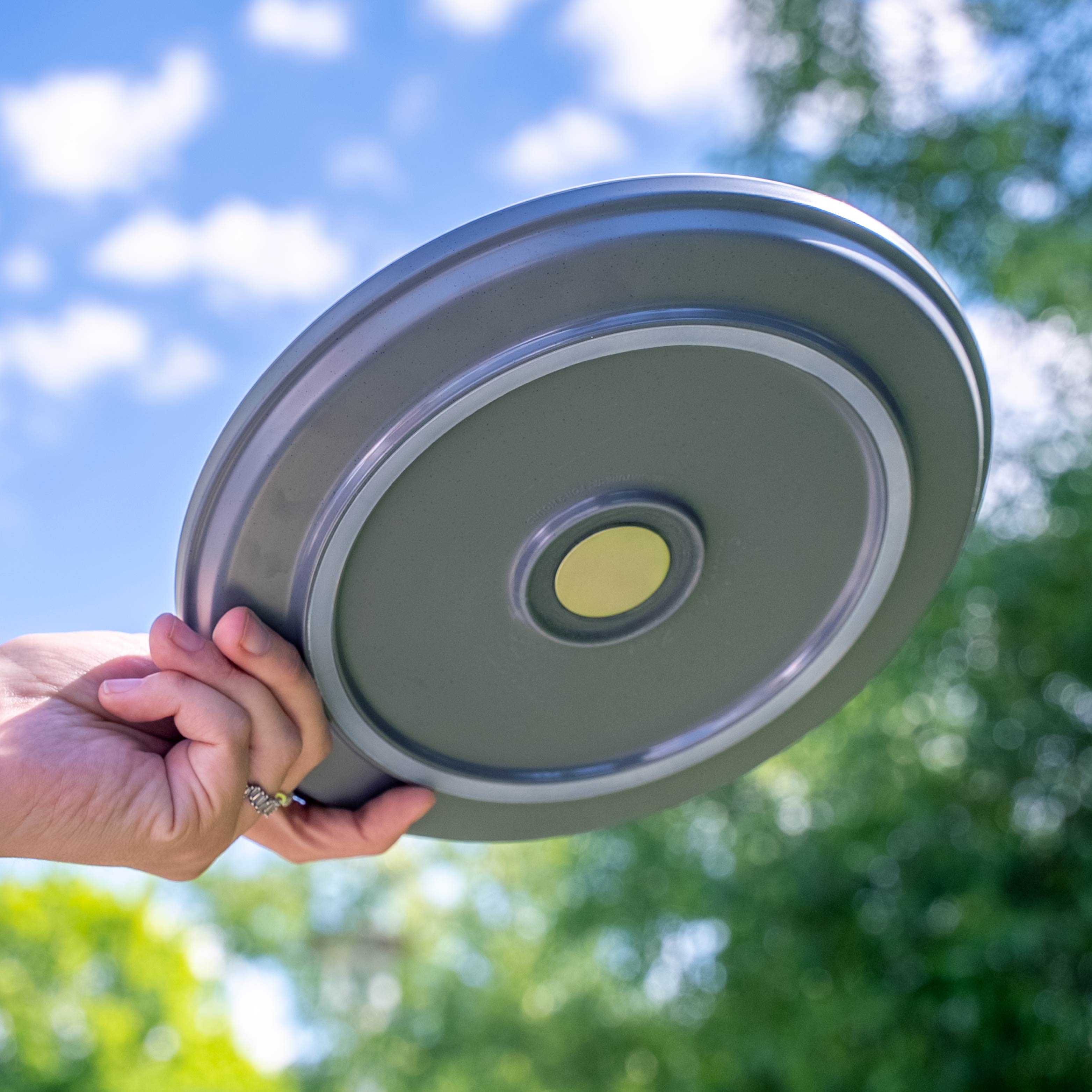 Piastra magnetica in plastica grey dal basso