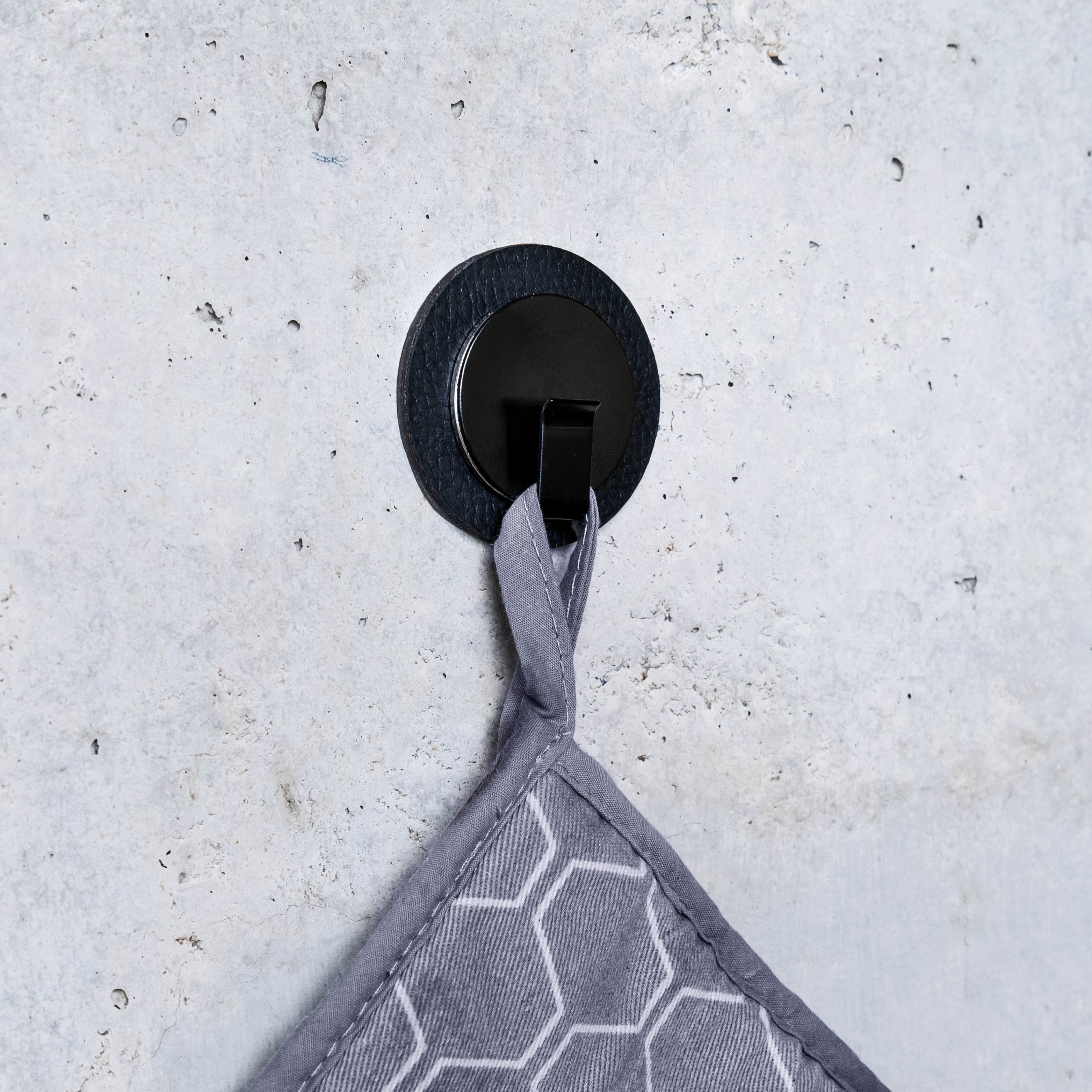 Asciugamano da tè Clever attaccato al gancio magnetico