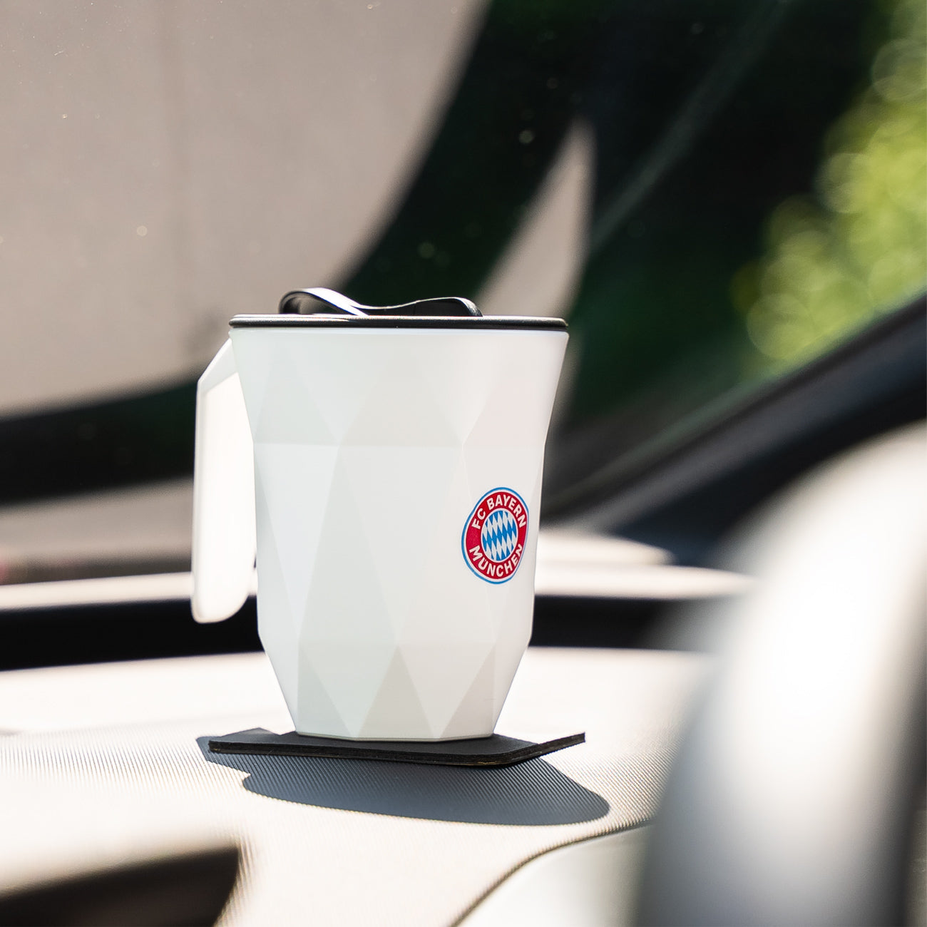 Magnetic plastic cup TO-GO FC BAYERN