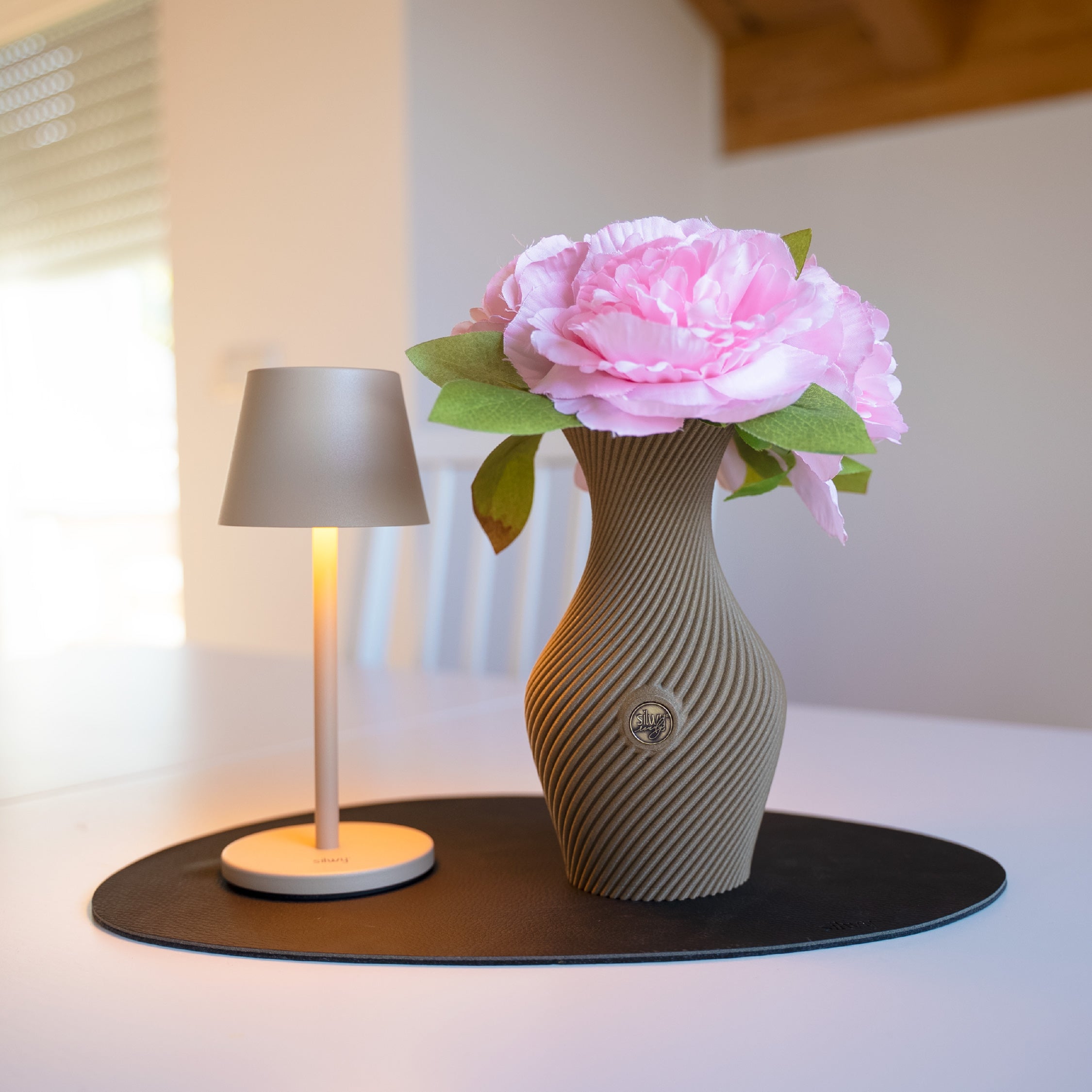 Magnet-Vase FLOW DESERT SAND