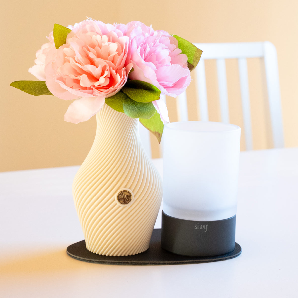 Magnetic Vase FLOW NATURAL