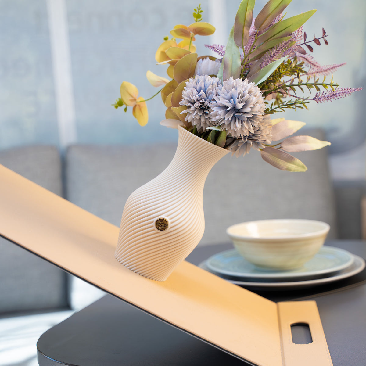 Magnetic Vase FLOW NATURAL