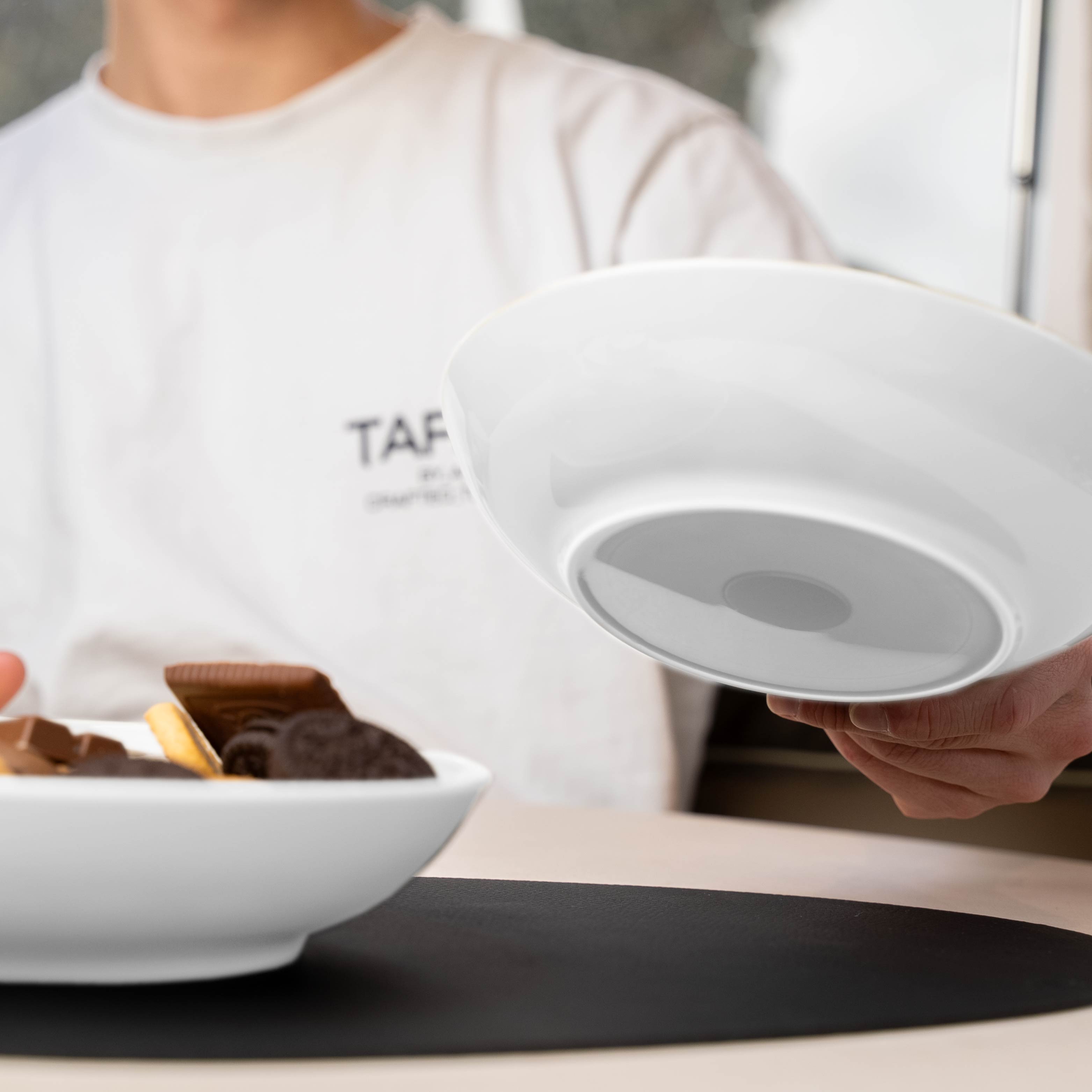 Magnetic porcelain food bowls CLASSIC