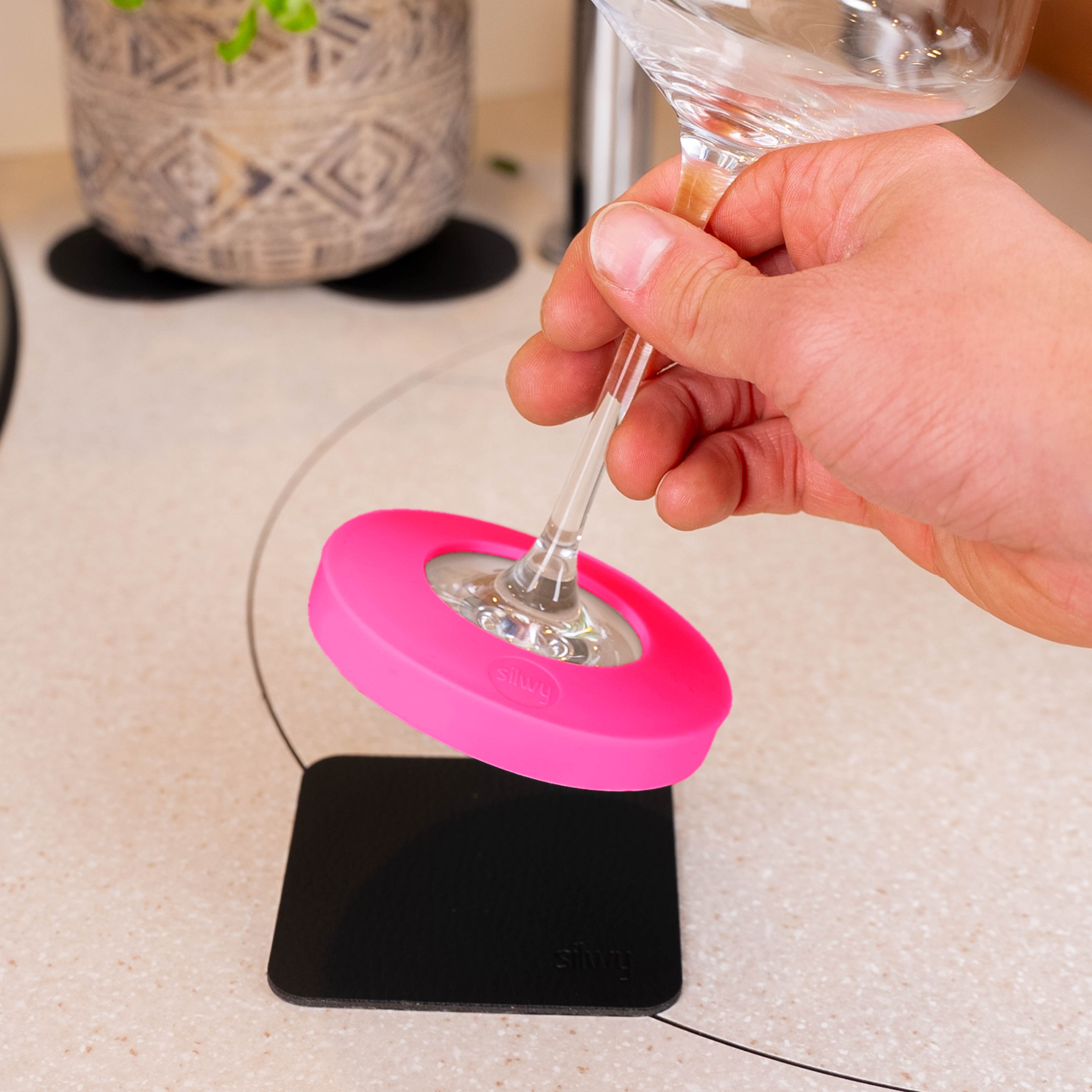 Préservatif magnétique pour verres à pied GRIS avec tampon