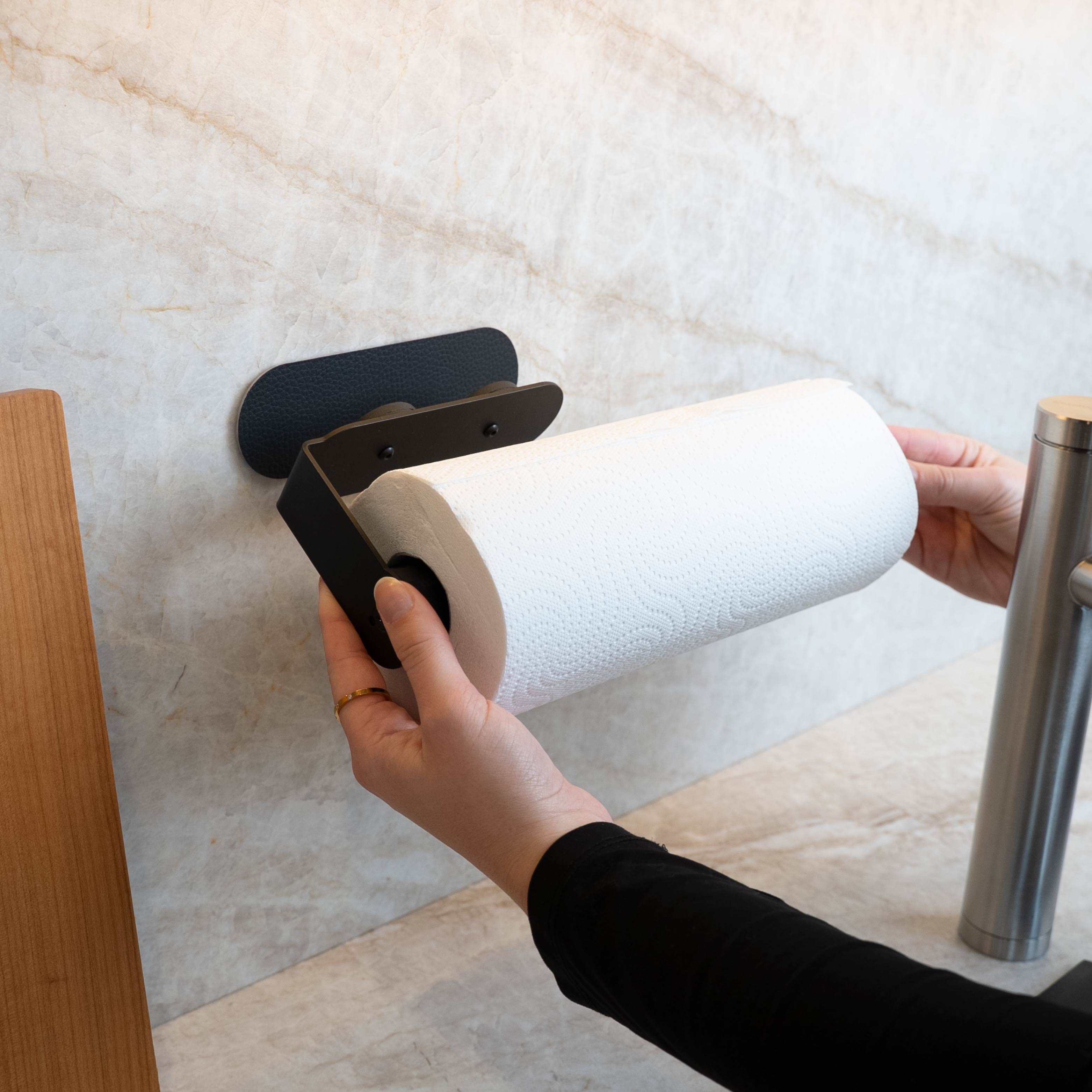 Magnet-Küchenrollenhalter inkl. Metall-Leiste