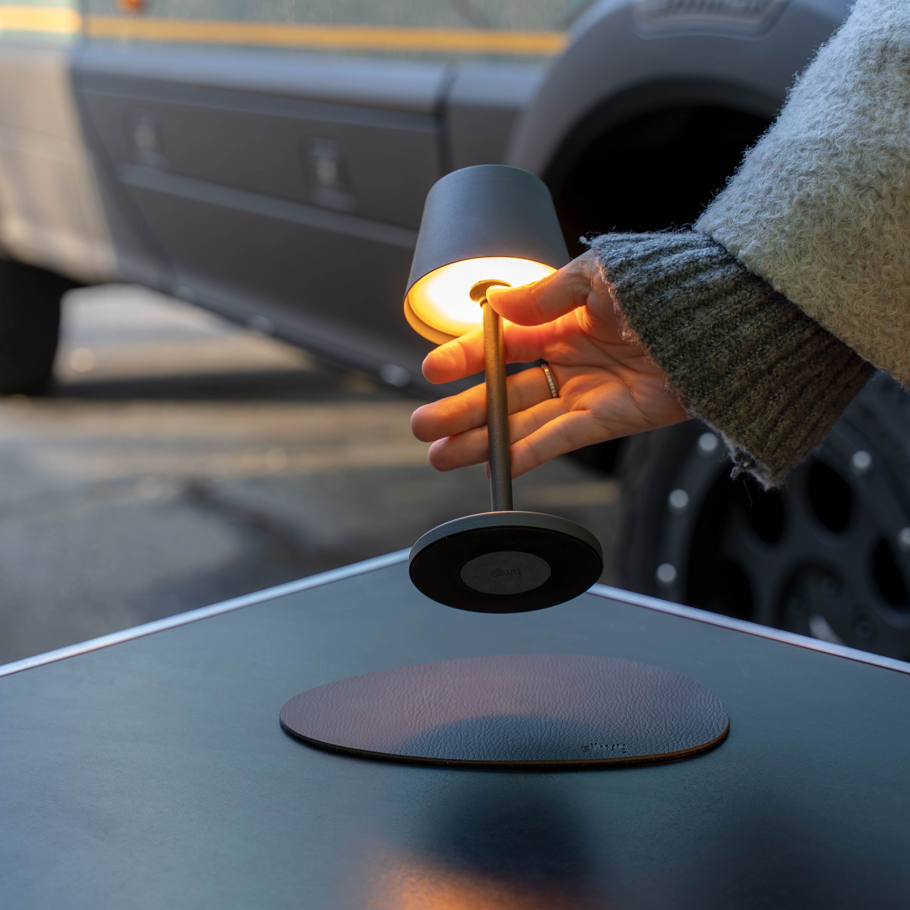 Magnet Light S GREY incl. Placemat