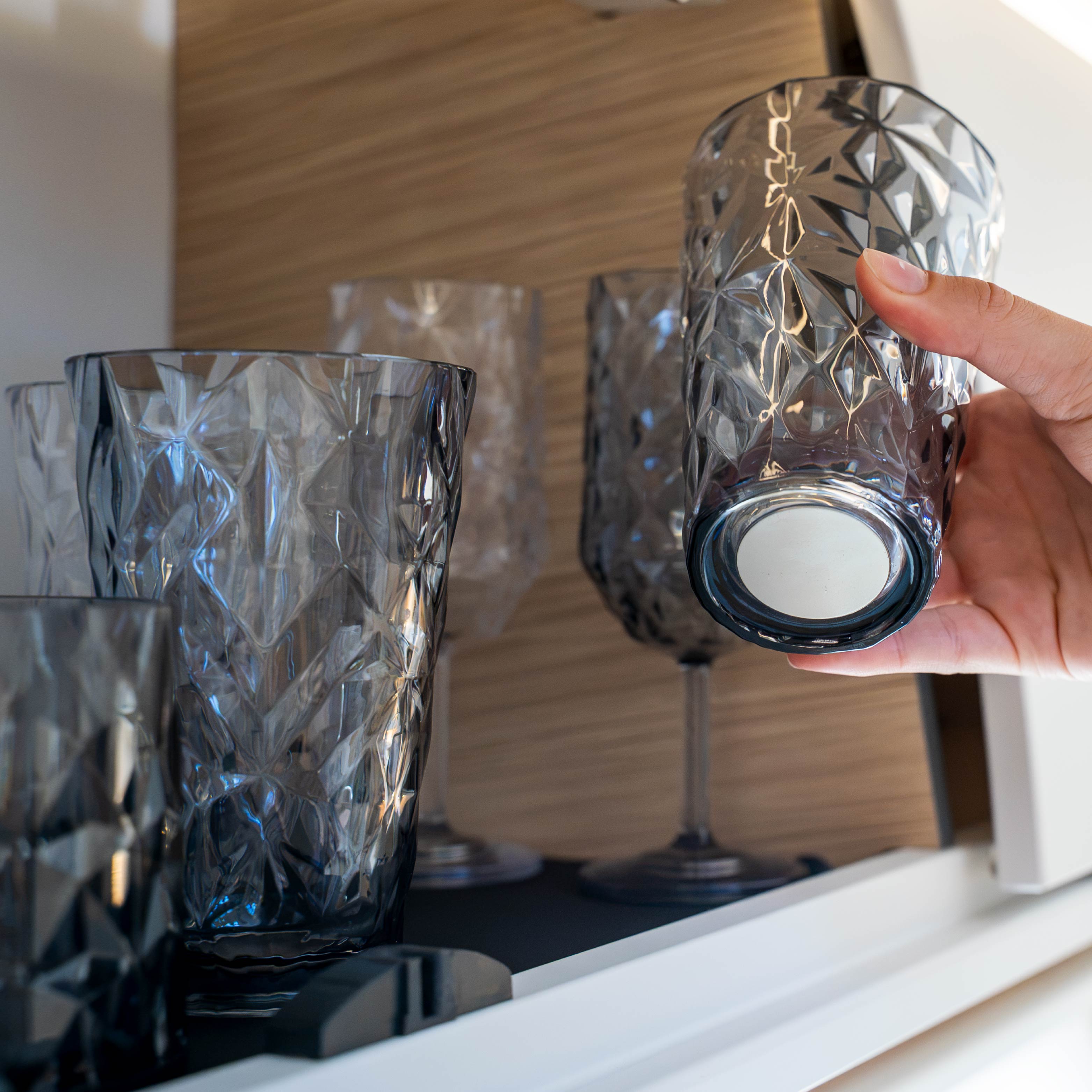 Vasos de plástico con imán LONGDRINK GRIS PRISMA