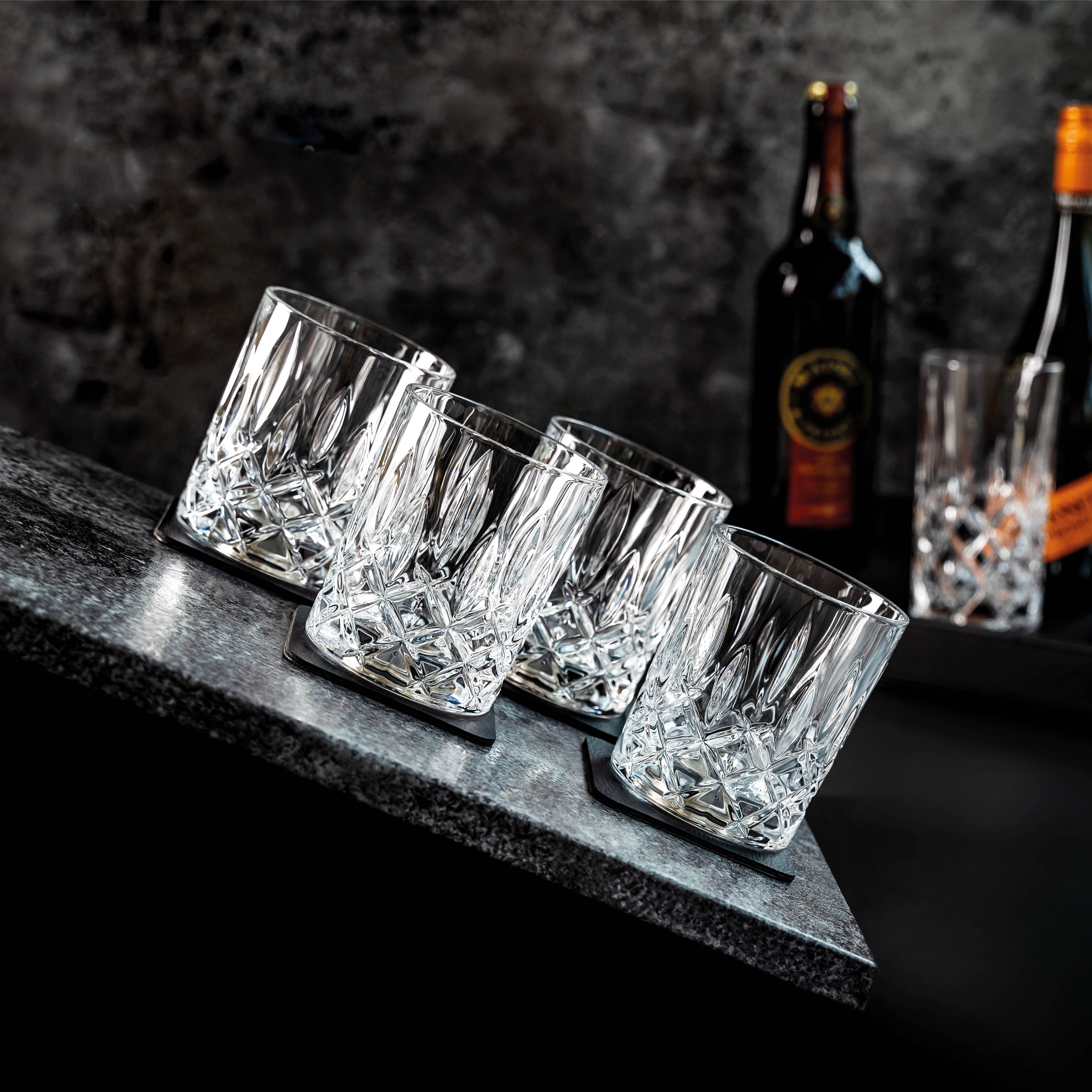 Magnetic crystal glasses WHISKY