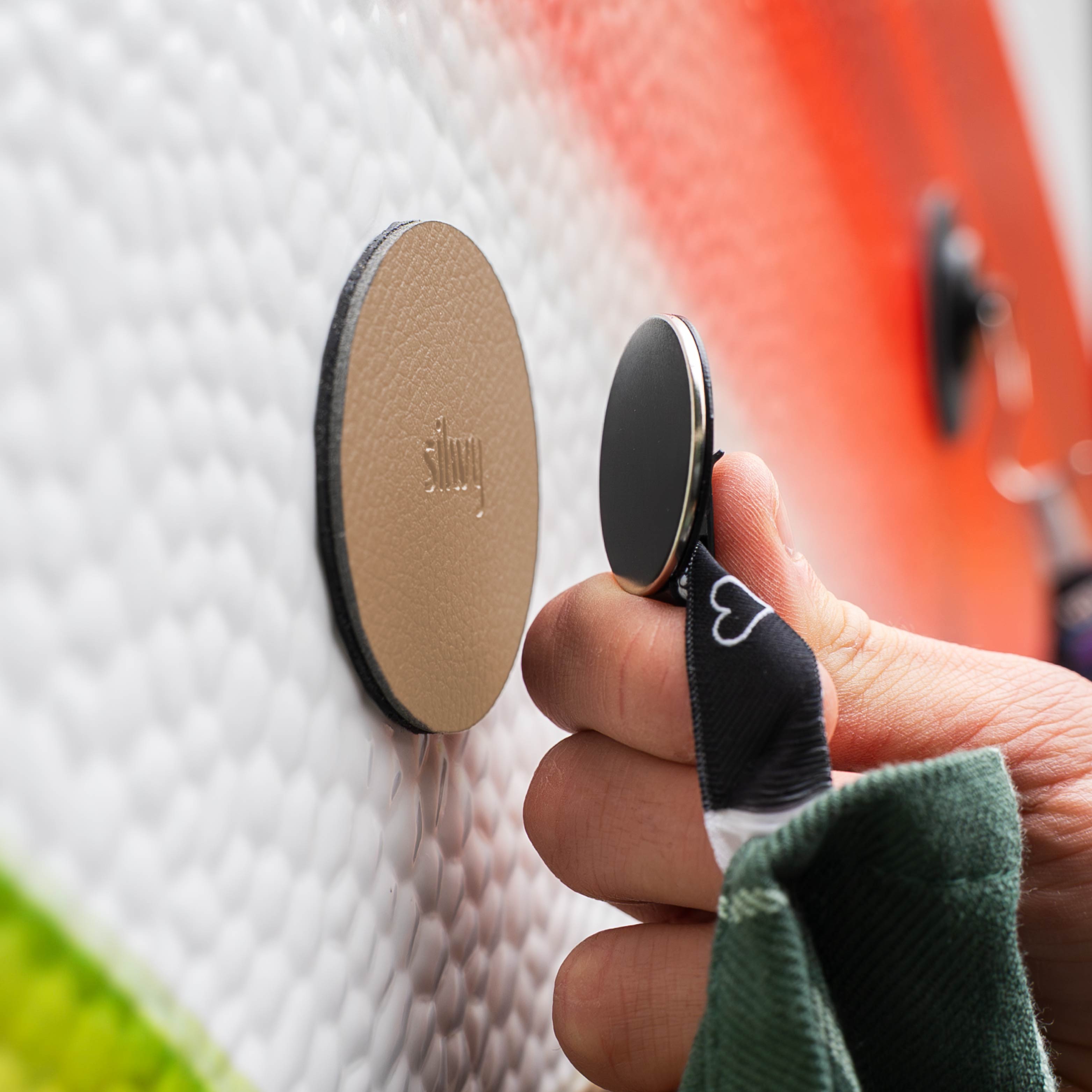 Magnet Hook CLEVER BLACK with Pad BEIGE