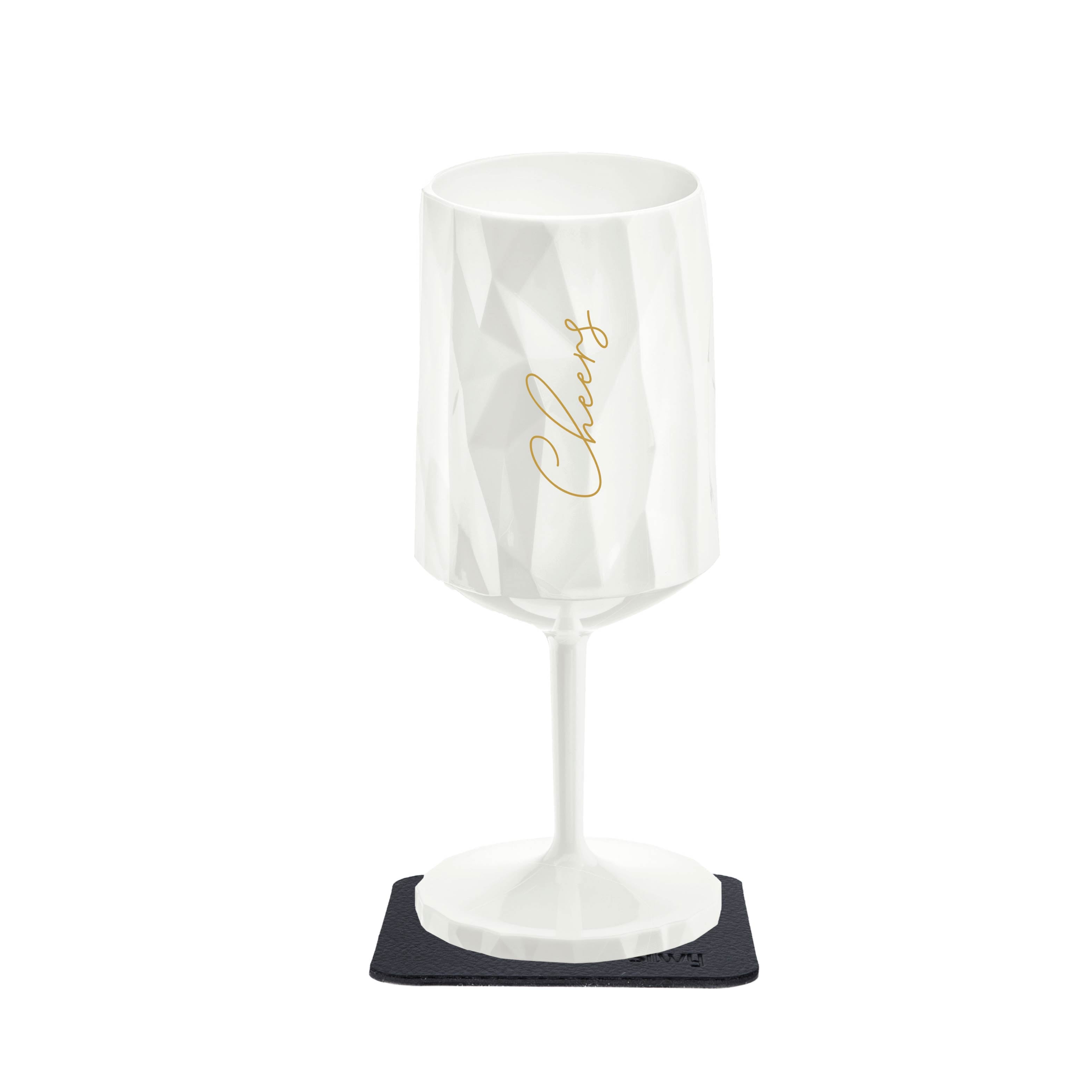 Cut-out Magnetic plastic glass wine cheers