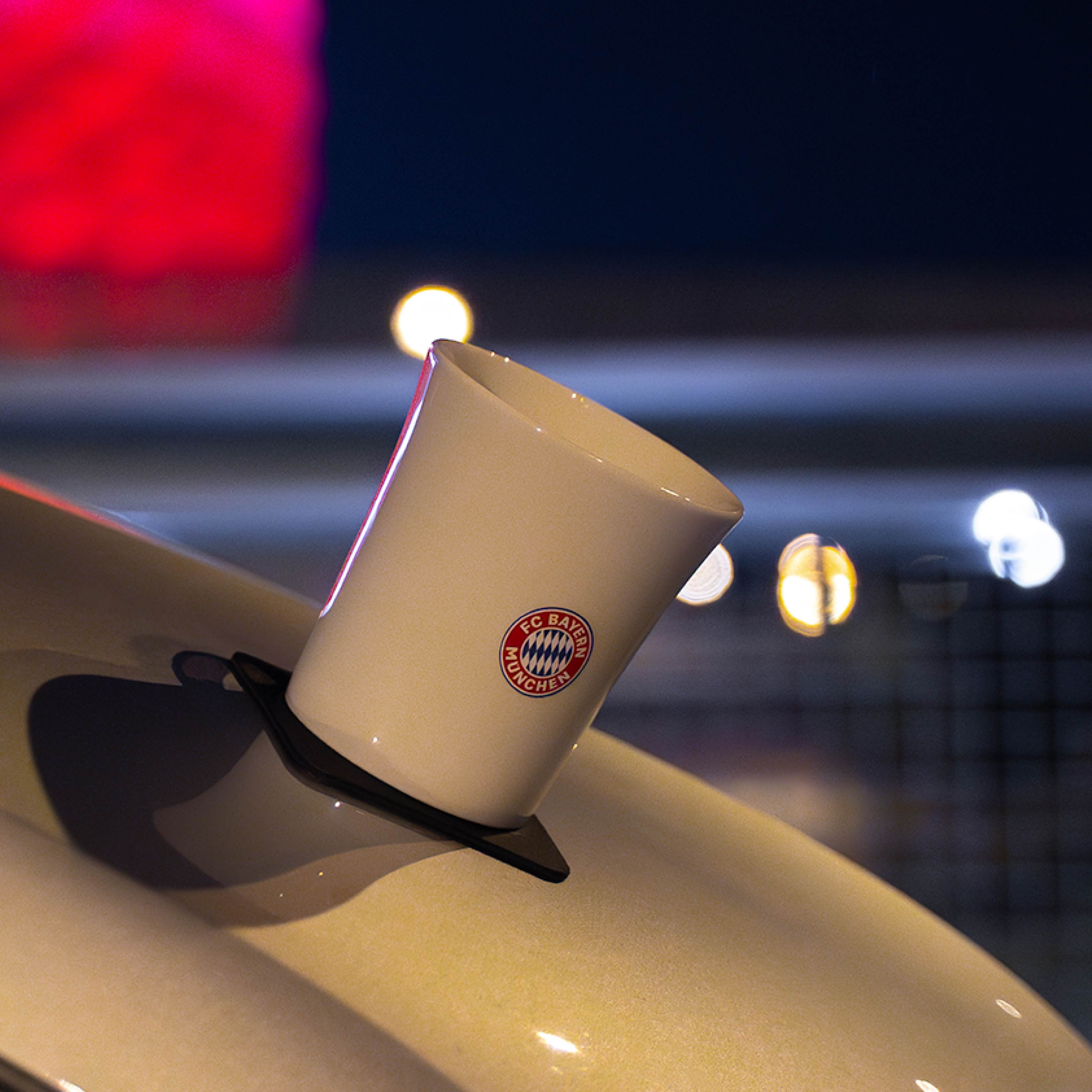 FCB mug porcelain in front of arena