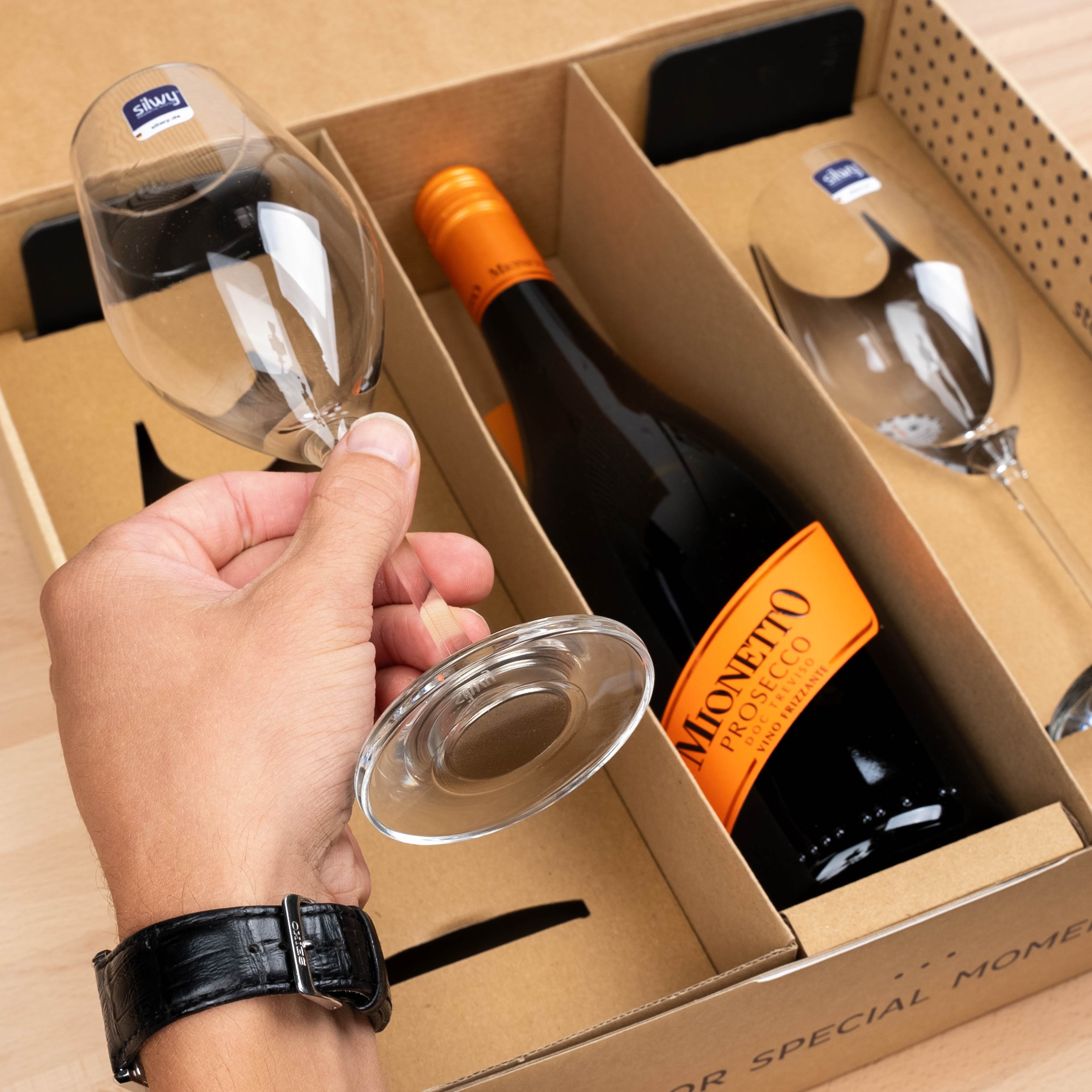 Gift box Magnetic crystal glasses champagne and Mionetto Prosecco 