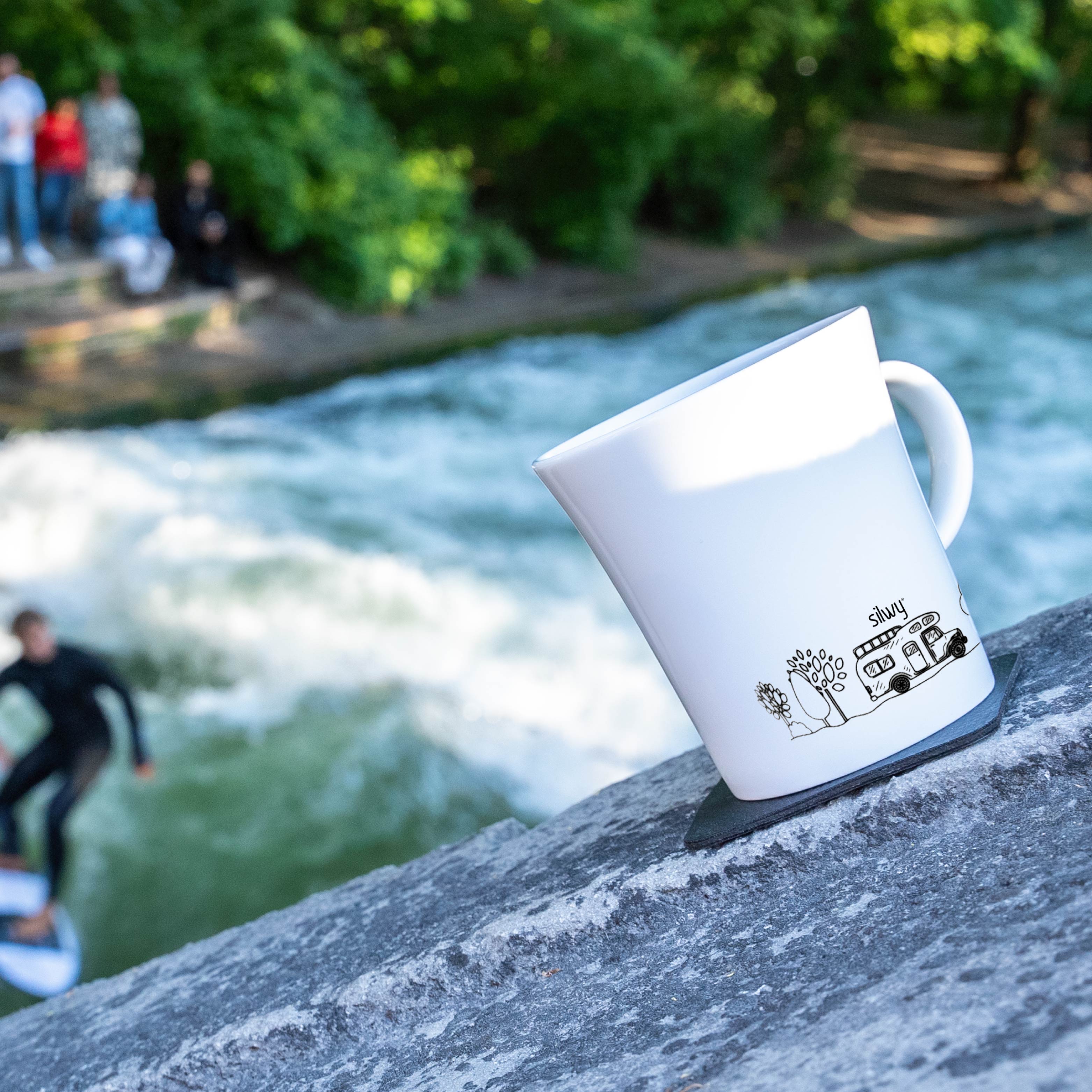 Cups porcelain cups camping motif in front of stream