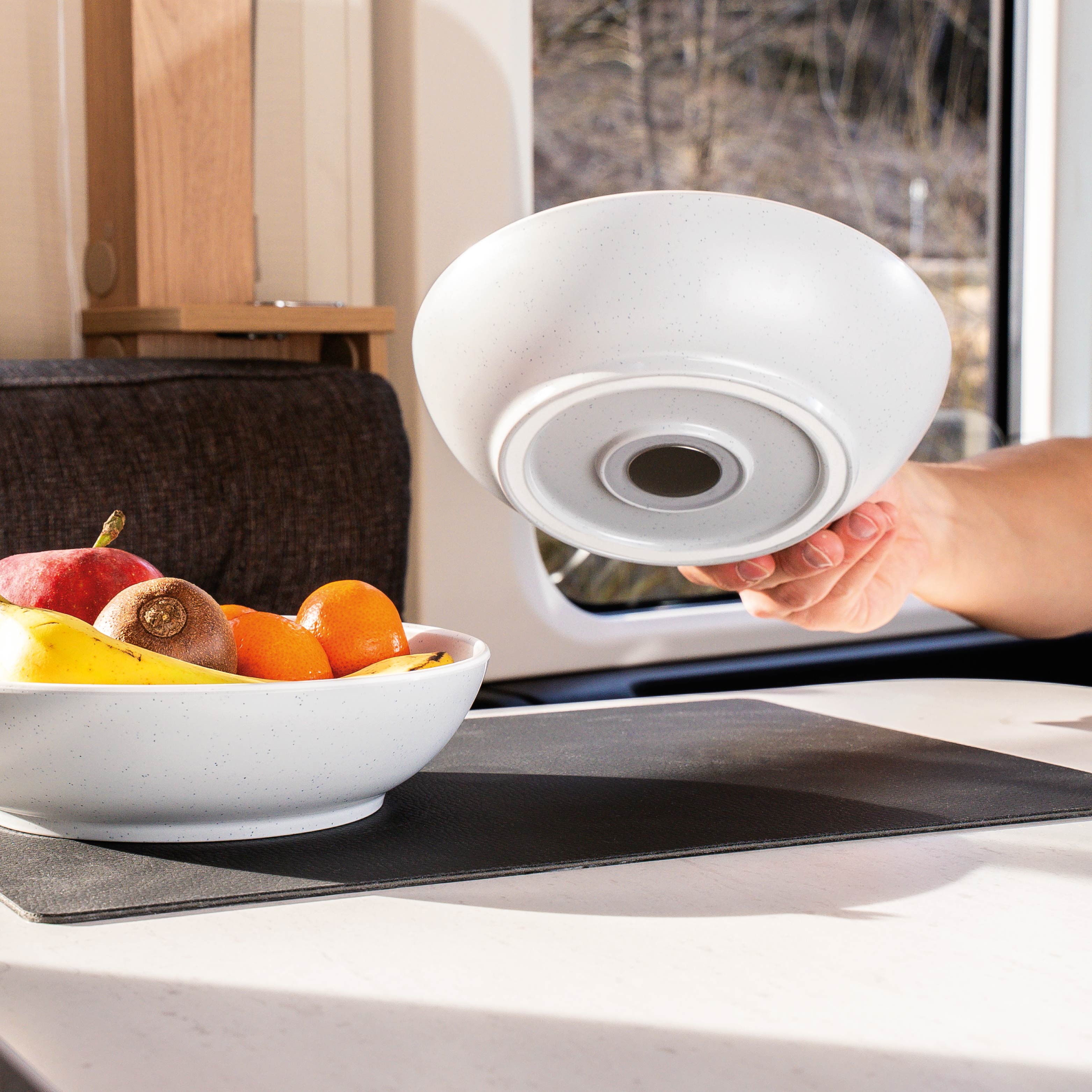 Magnetic plastic food bowl white
