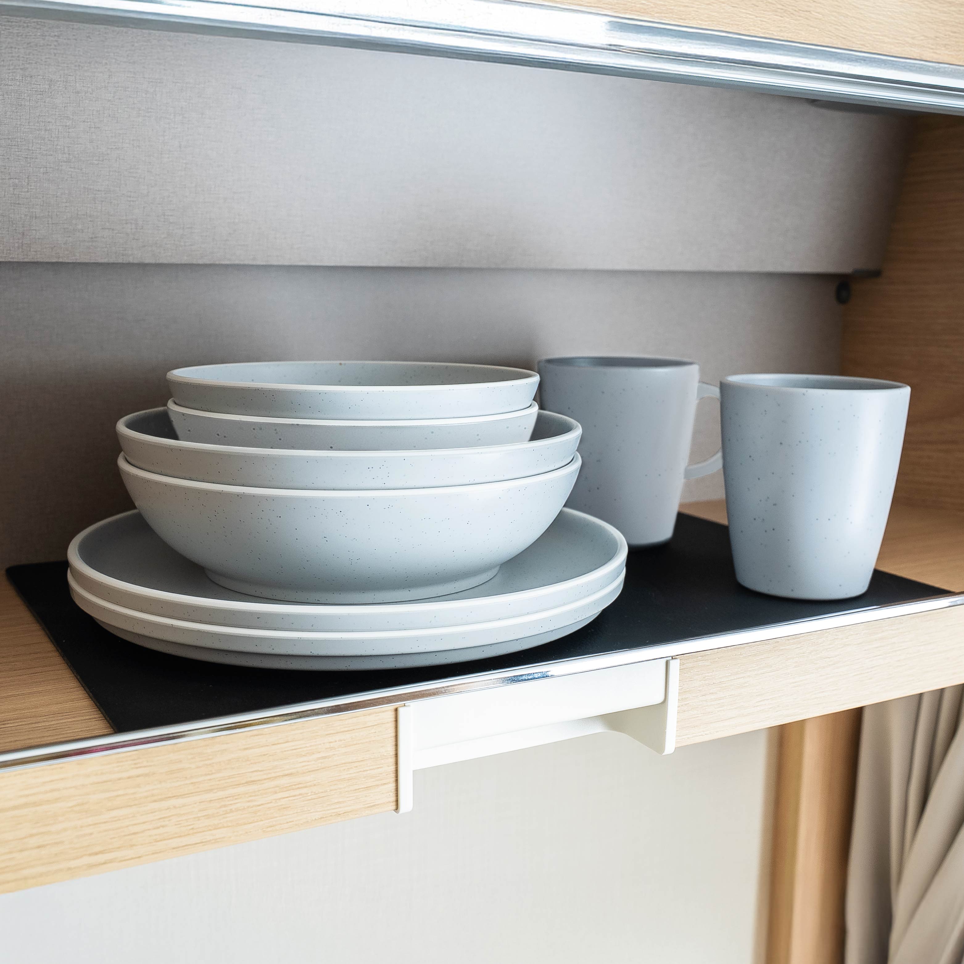 Magnetic plastic tableware set white Wall unit