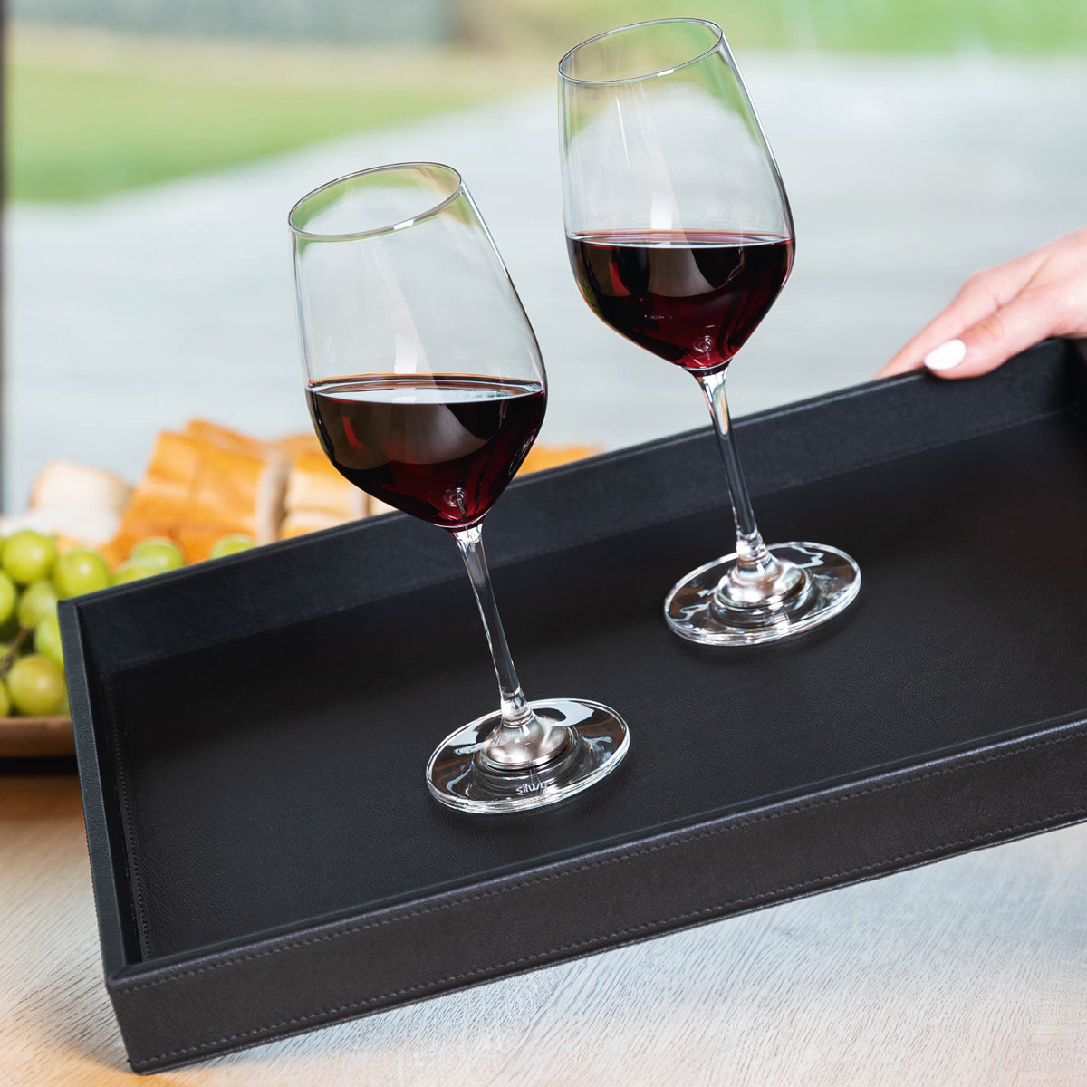 2 Magnetic crystal glasses wine on metal tray 