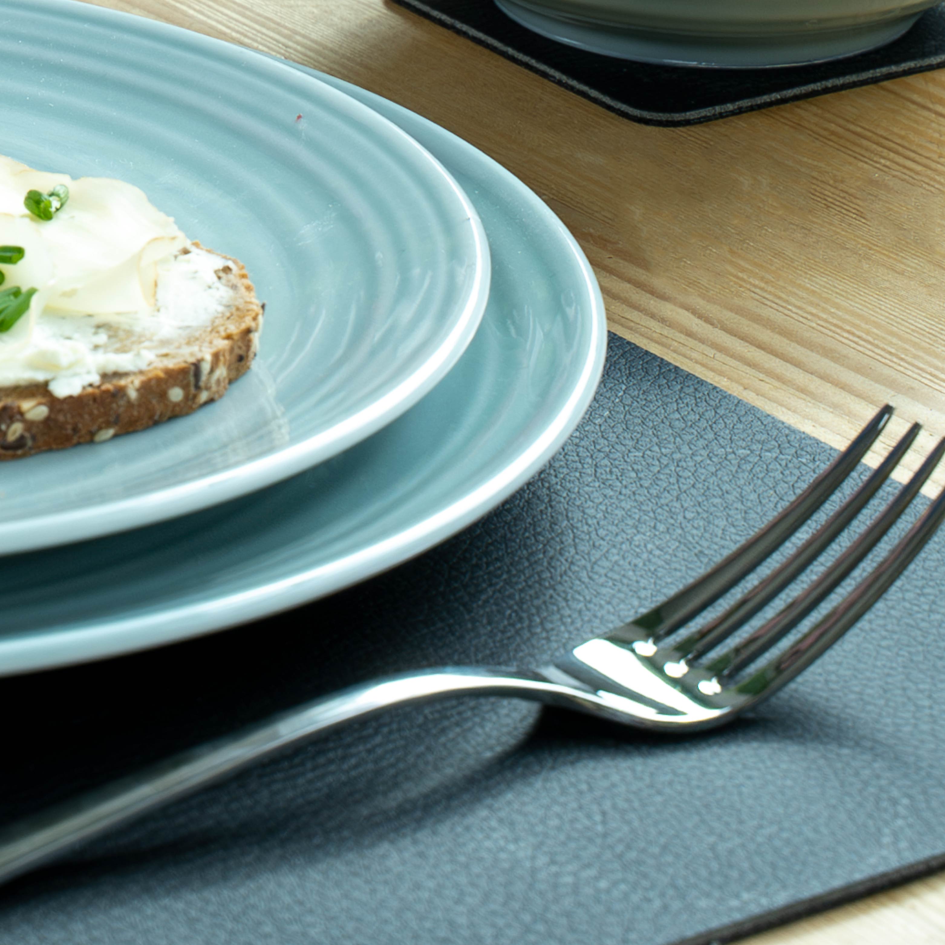 Magnetic porcelain Plates cyan Kitchen table