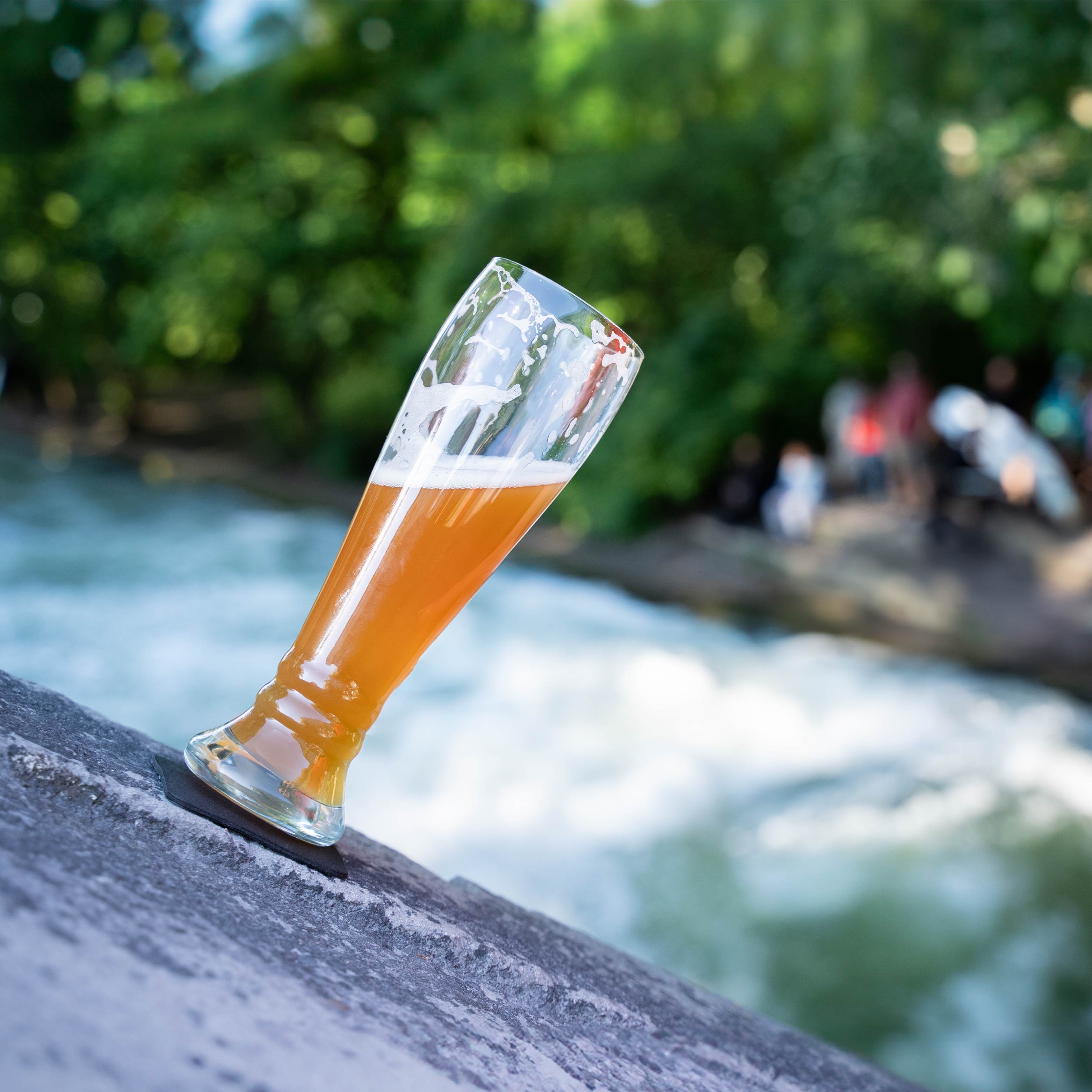 wheat beer with magnet placed on pad in inclined position