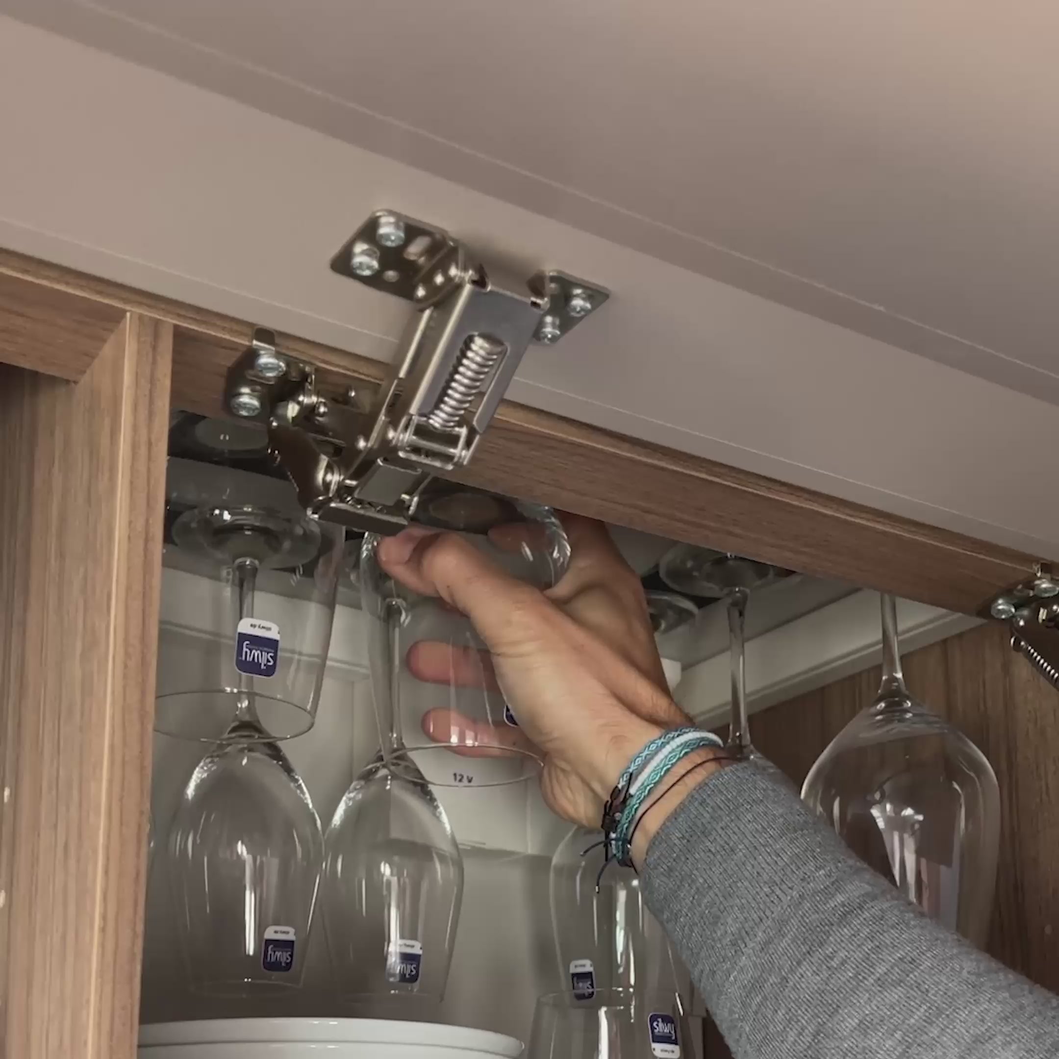 Explanatory video of the silwy products