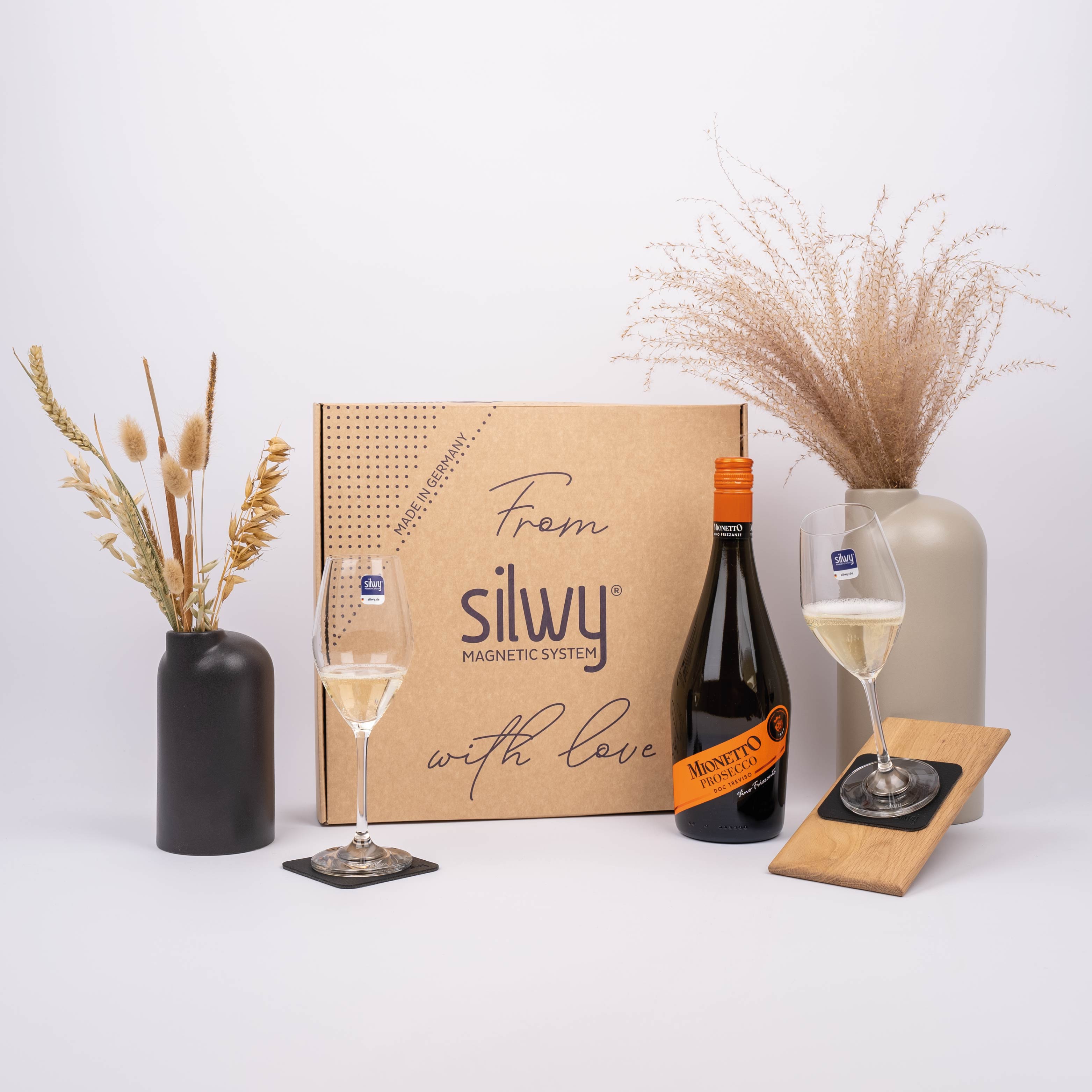 Confezione regalo - calici magnetici di cristallo e bottiglia di Prosecco Mionetto 
